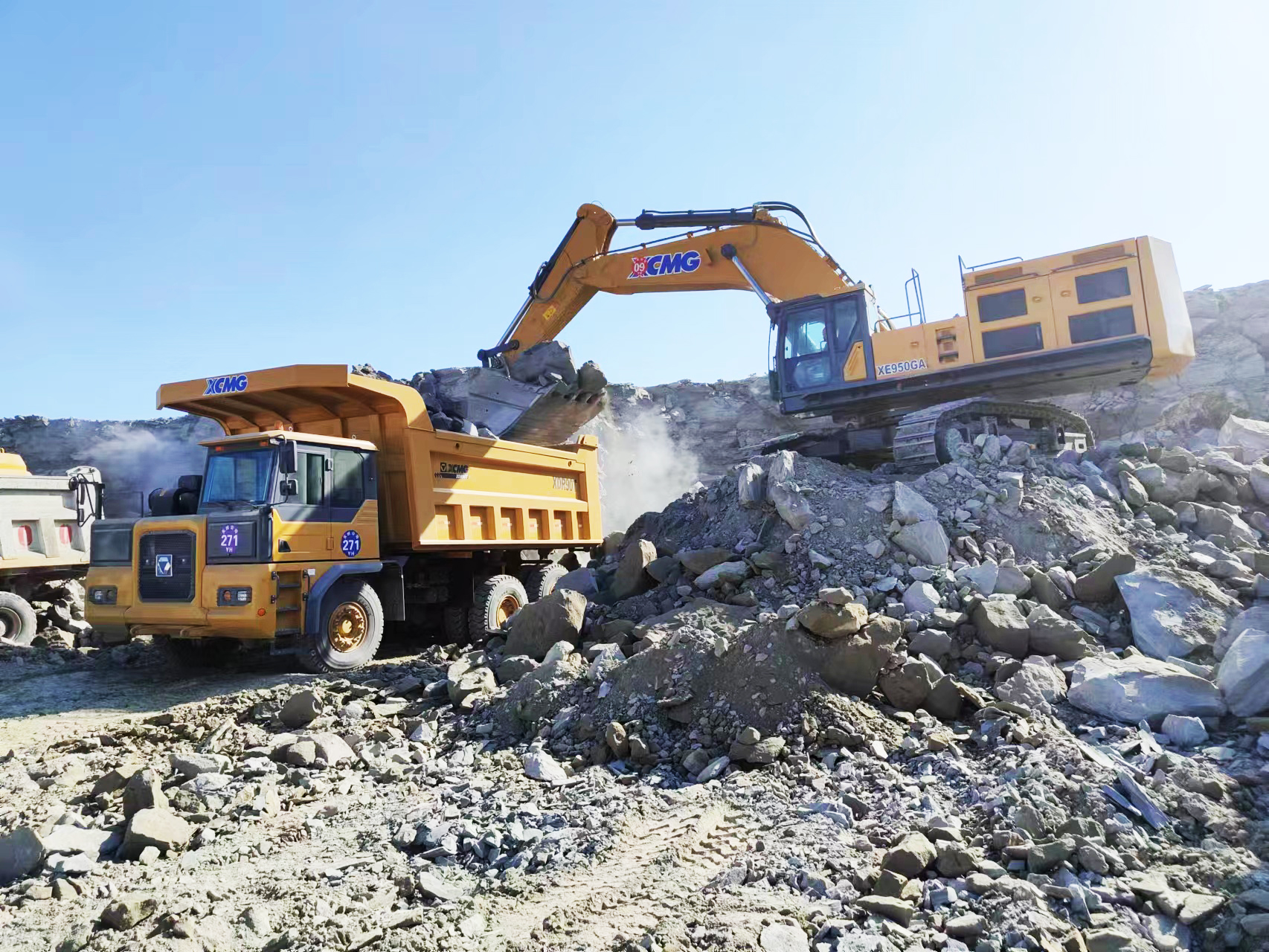 “黃金搭檔”—XE950GA與XDR90完美組合，高效賦能礦山開采