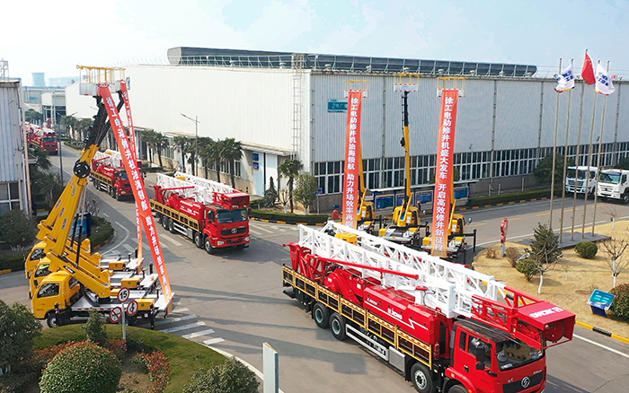 綠色修井效率再刷新，徐工電動(dòng)修井機(jī)批量發(fā)車